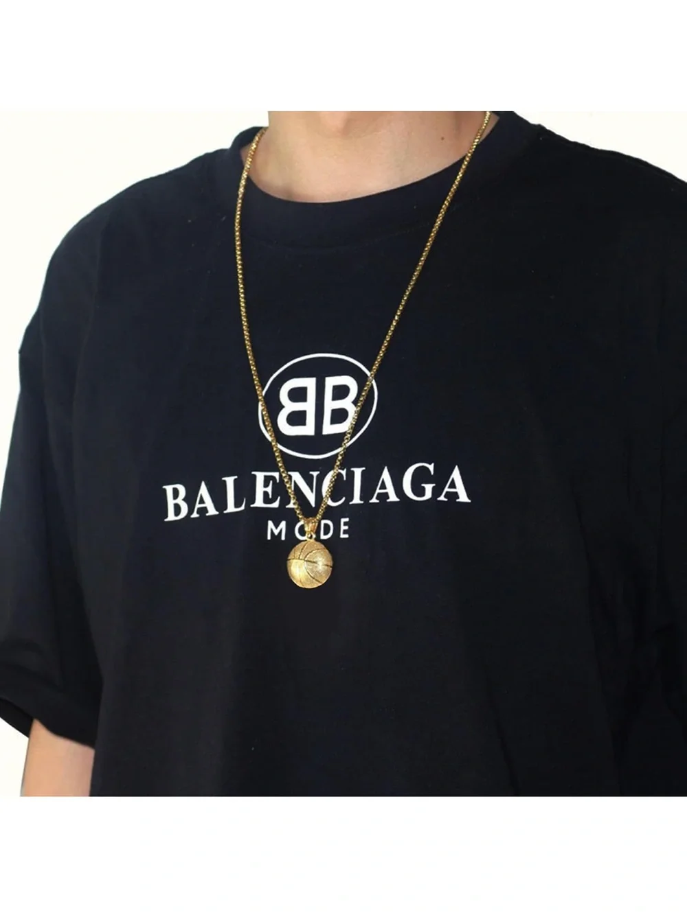 N/A stylish gold